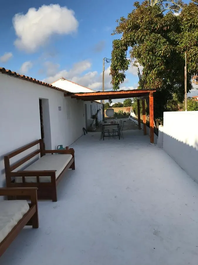 Quintessence Nature Estate Otel Maria Vinagre Kır Evi